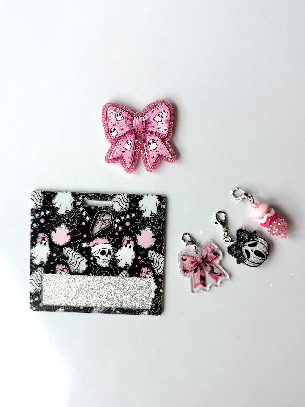 Ghost Bow Interchangeable Badge Reel Buddy