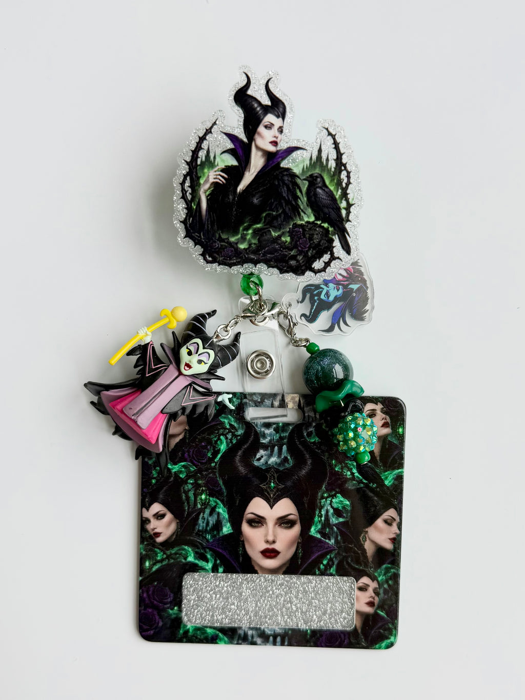 Villain Mal Interchangeable Badge Reel Buddy
