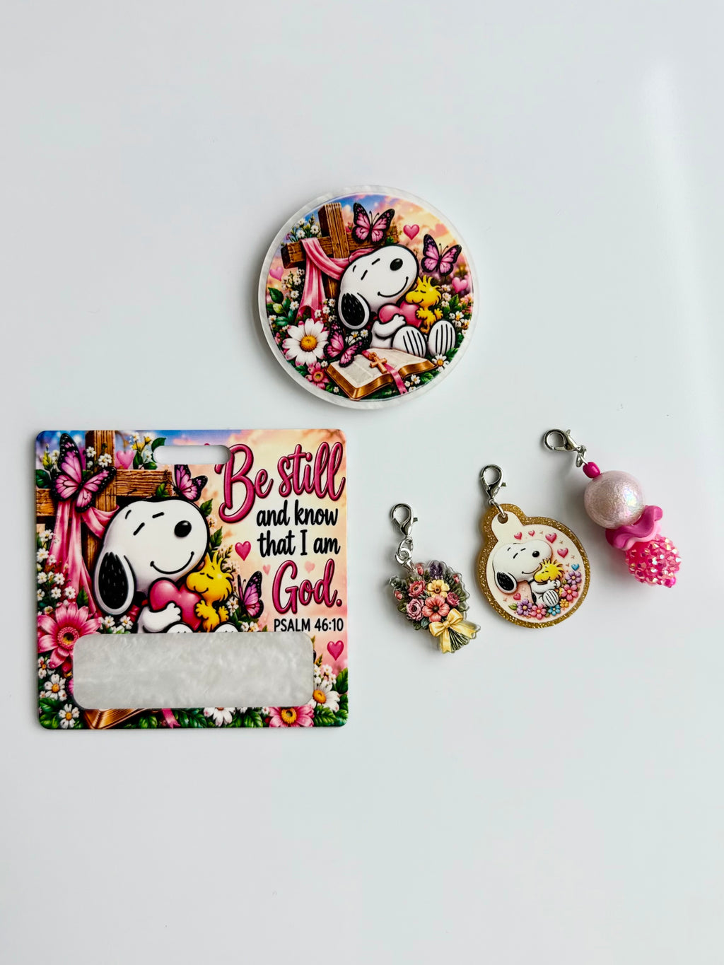 Snoop Interchangeable Badge Reel