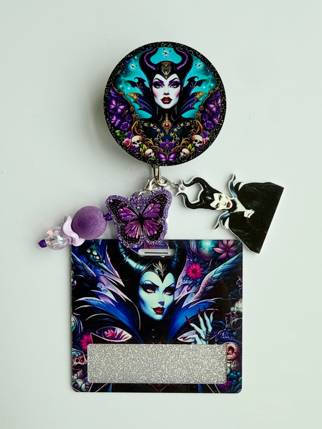 Villain Mal Interchangeable Badge Reel Buddy